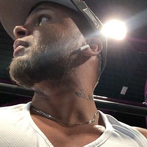 Meet your Posher, Jonathan